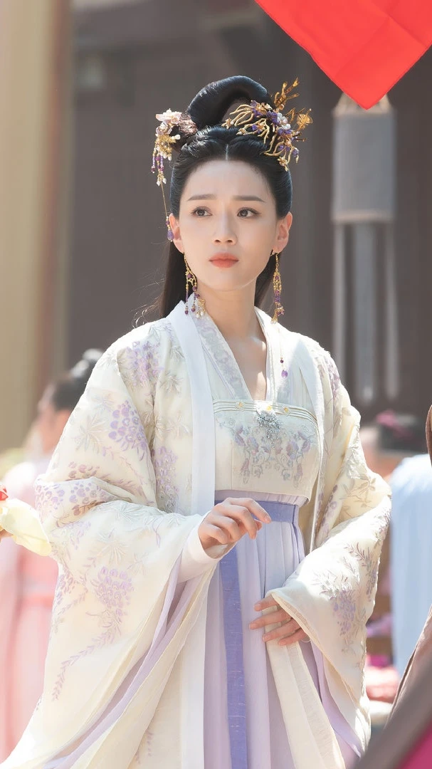年代感叙事迷局